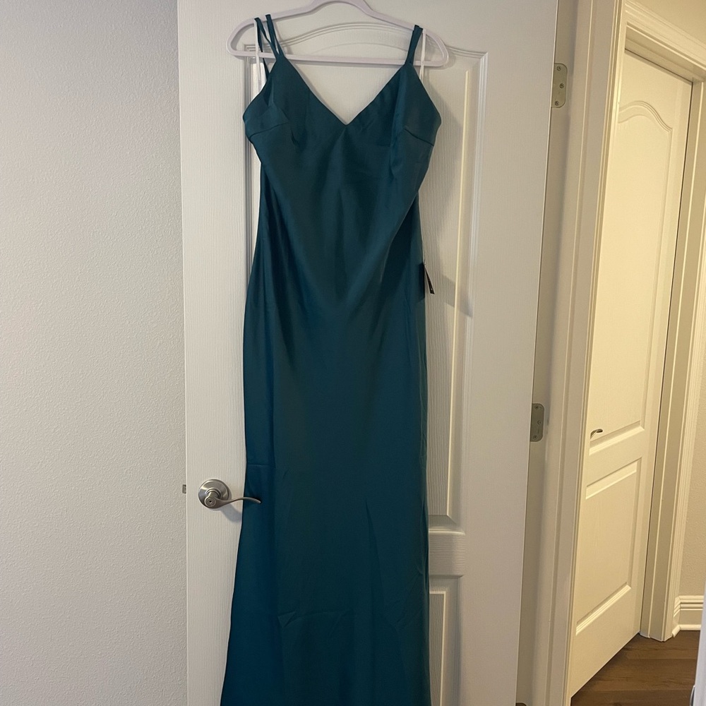 Elegant Teal Maxi Dress